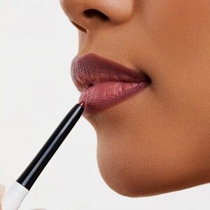 TRU SKN Sculpted Lip Liner in Mulberry